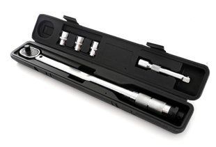 Динамометрический ключ (460 мм) 1/2&Prime; (28-210 Нм) с торцевыми головками 17/19/21 мм Tagred TA4081 TA4081 фото